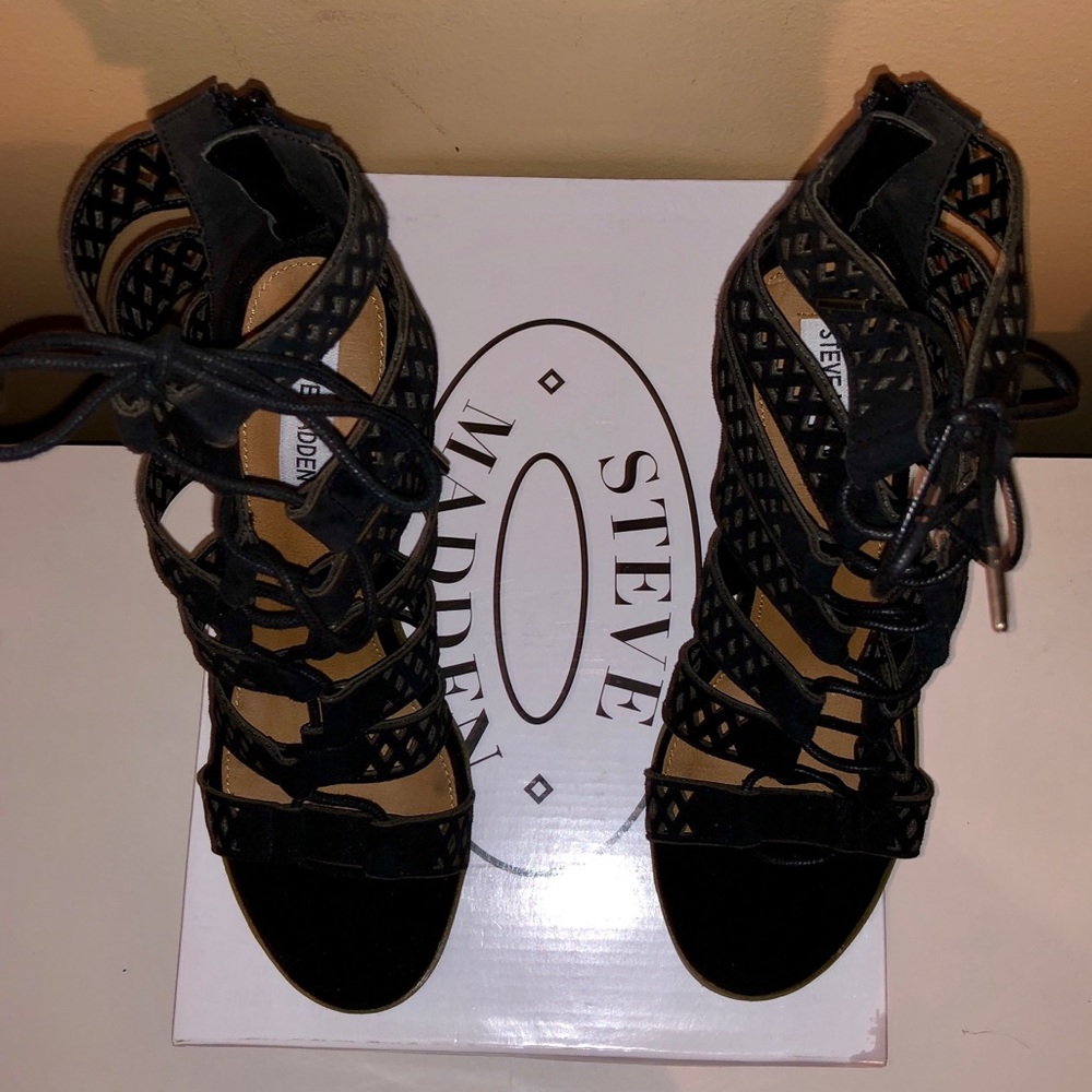 Nwt Steve Madden “ Delphine “ Strappy Gladiator S… - image 5